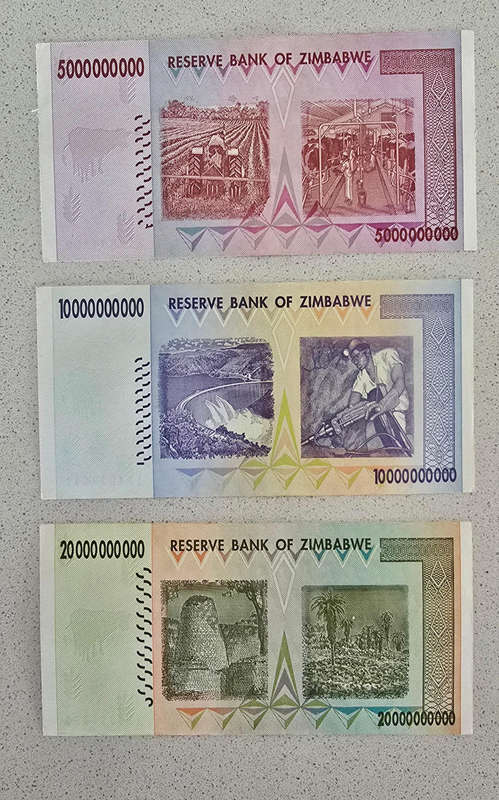 Zimbabwe uncirculated bank notes.5,10 & 20 Billion Dollars.Bid is for all 3 notes