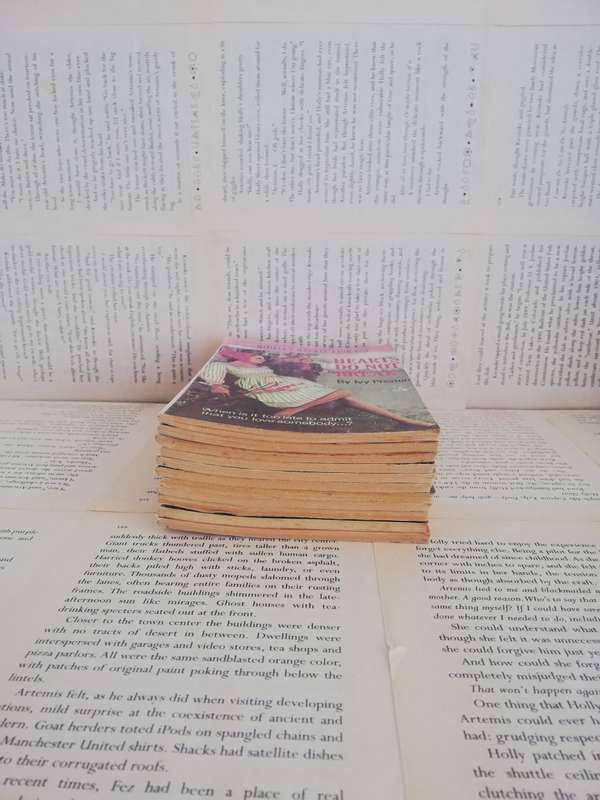 11 Woman's Weekly Library Books
