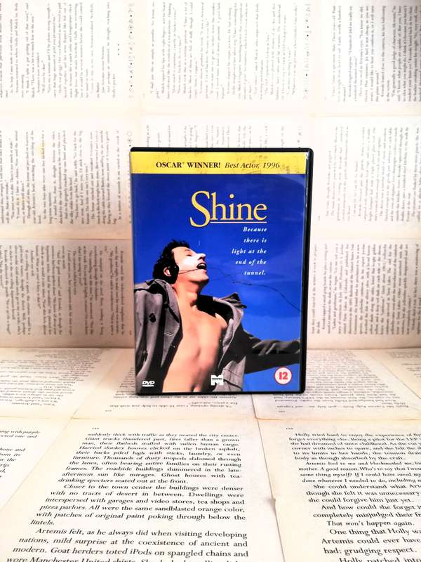 Shine [DVD]