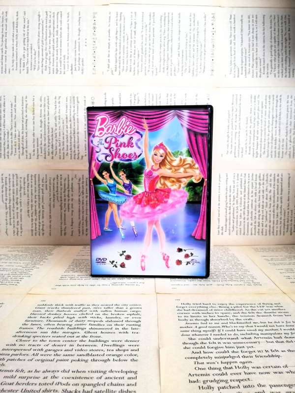 Barbie in the Pink Shoes [DVD]