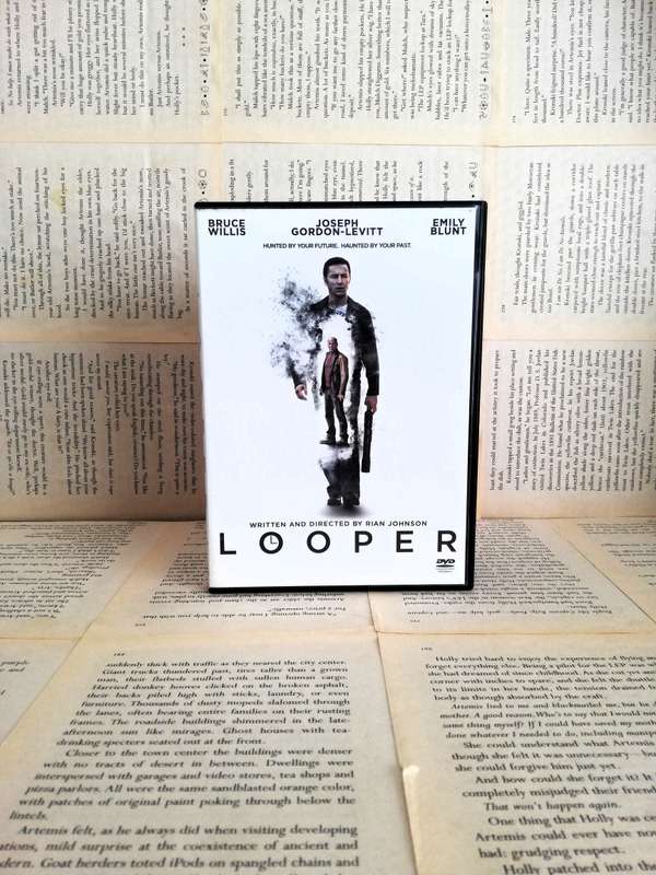 Looper [DVD]