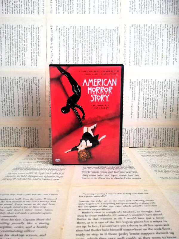 American Horror Story: Season 1 [DVD]