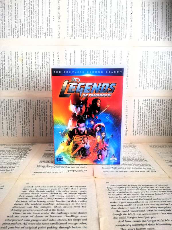 The Legend of Tomorrow Season 2 [DVD]