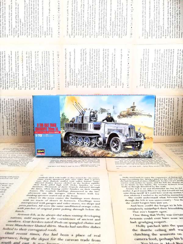 8 Ton Half Track Quadruple 20mm AA model [Scale 1:72] Hasegawa