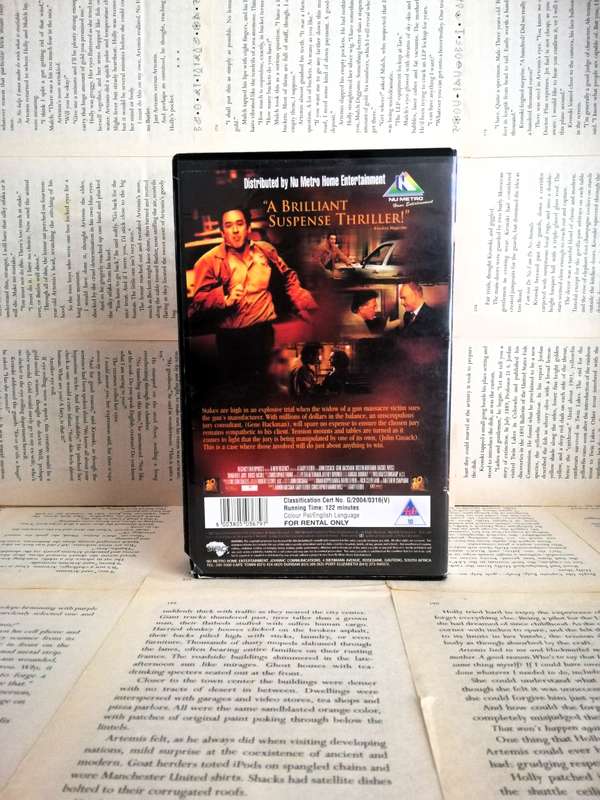 Runaway Jury - Movie VHS Tape (2003) [VHS]