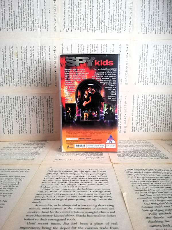 Spy Kids - Movie VHS Tape (2001) [VHS]