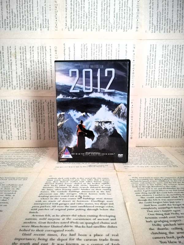 2012 [DVD]