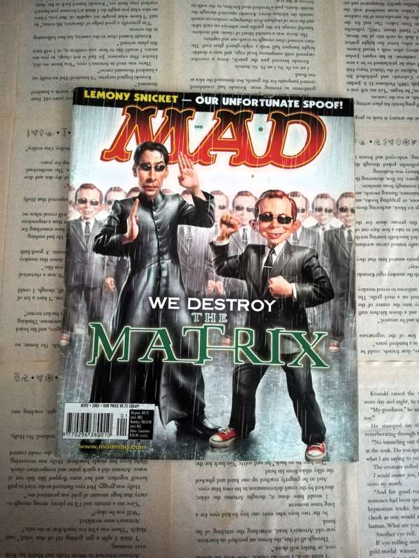 Mad Magazines - Issue #393 - We Destroy the Matrix