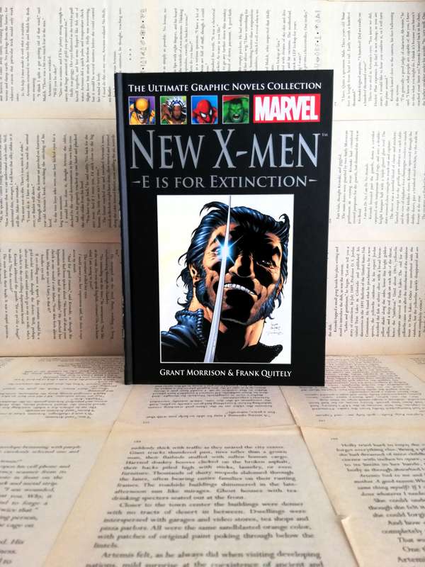 New X-Men Vol. 1: E is for Extinction (Marvel Ultimate Graphic Novel Collection #23)