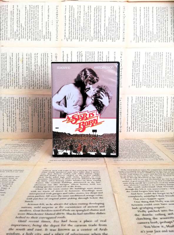 A Star is Born [DVD] (Kris Kristofferson, Barbra Streisand)