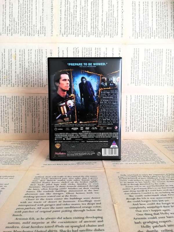 The Dark Knight [DVD]