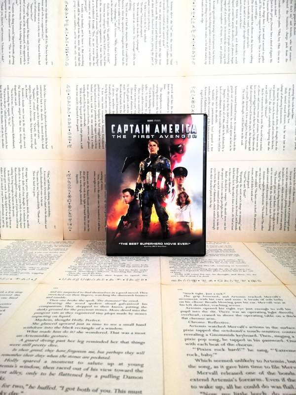 Captain America: The First Avenger [DVD]