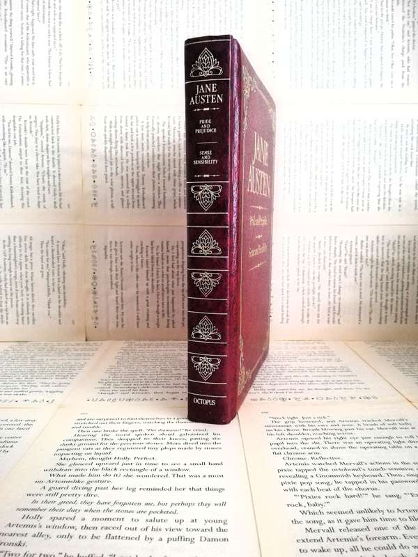 Jane Austen [Pride and Prejudice & Sense and Sensibility] [Octopus] [Vintage] [1984]