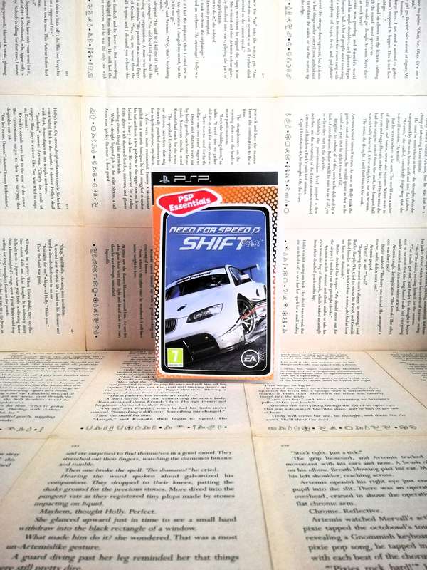 Need for Speed: Shift [PSP]