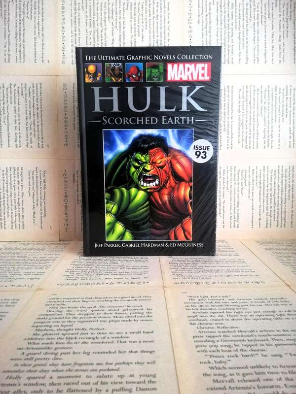 Hulk: Scorched Earth (Marvel Ultimate Graphic Novel Collection #67) [NEW]