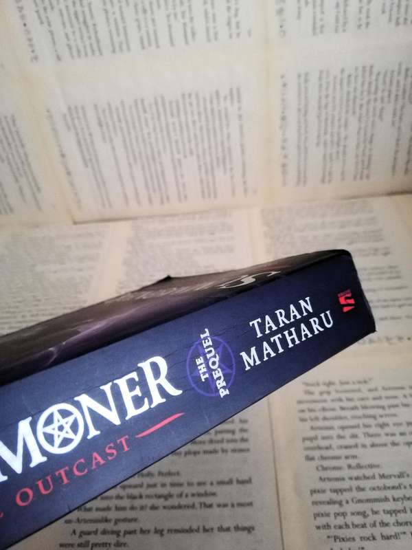 Summoner: The Outcast by Taran Matharu (Prequel)