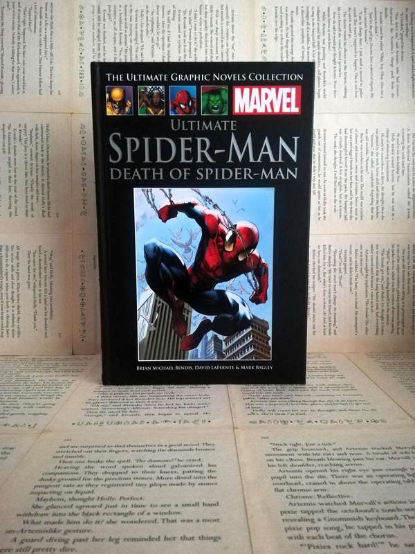 Ultimate Spider-man: Death of Spider-man (Marvel Ultimate Graphic Novel Collection #69)