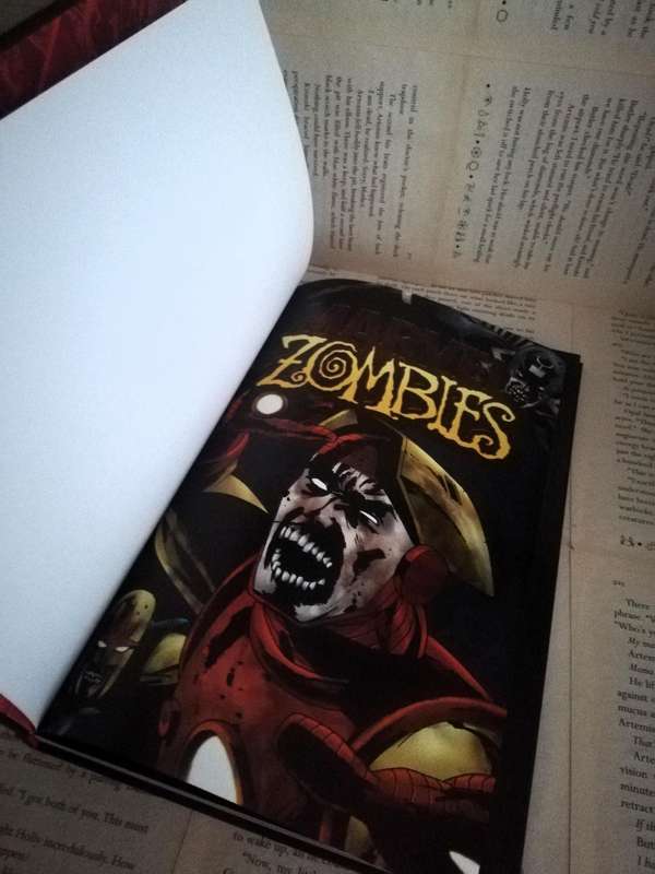 Marvel Zombie (Marvel Ultimate Graphic Novel Collection #48) [Graphic Novel]