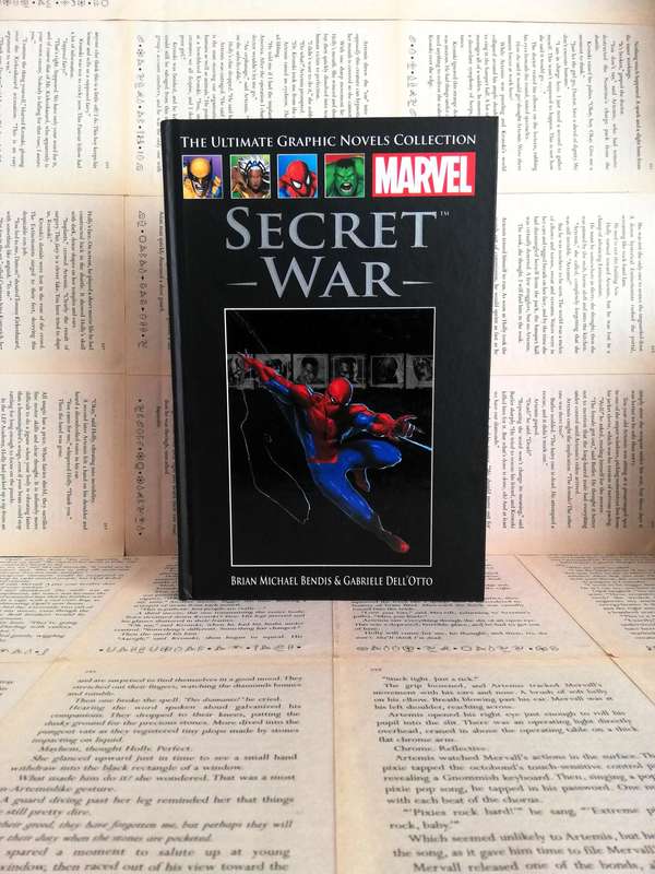 Secret War (Marvel Ultimate Graphic Novel Collection #33) [Graphic Novel]