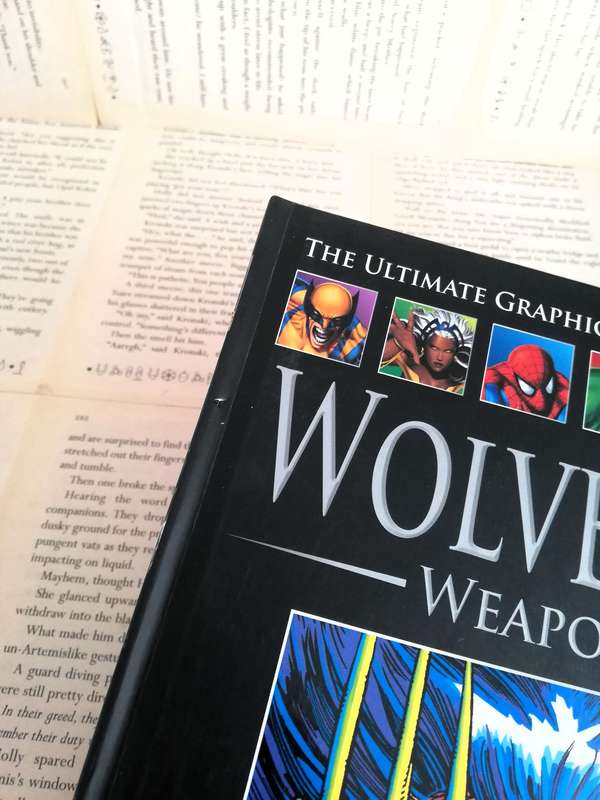 Wolverine: Weapon X (Marvel Ultimate Graphic Novel Collection #12) [Graphic Novel]