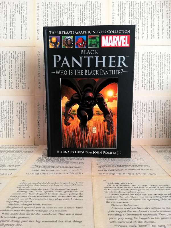 Black Panther: Who is the Black Panther?  (Marvel Ultimate Graphic Novel Collection #38)