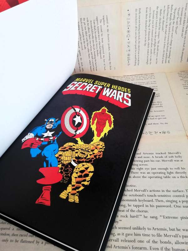 Marvel Super Heroes: Secret Wars Part 1 (Marvel Ultimate Graphic Novel Collection #6)[Graphic Novel]