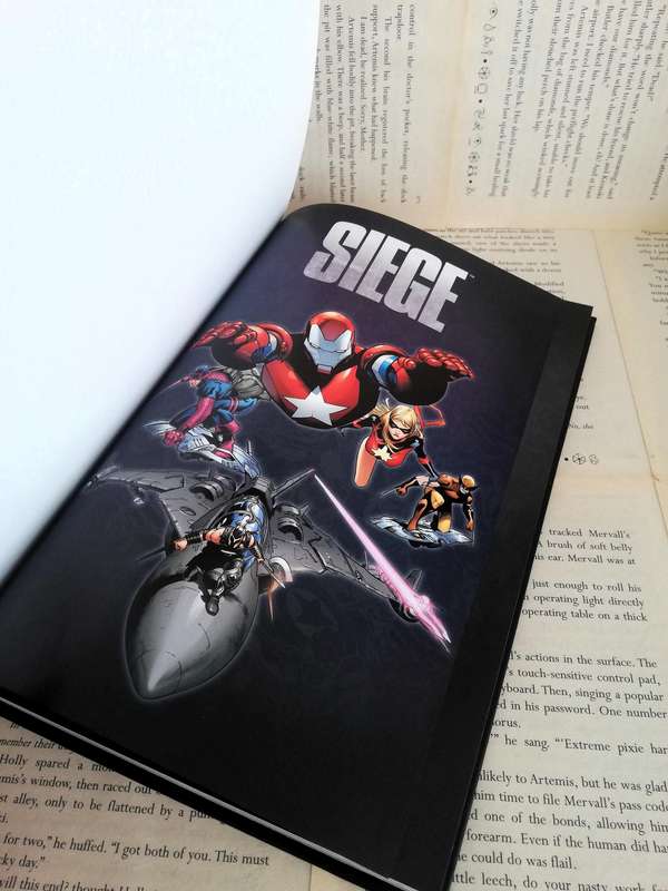 Siege (Marvel Ultimate Graphic Novel Collection #60) [Graphic Novel]
