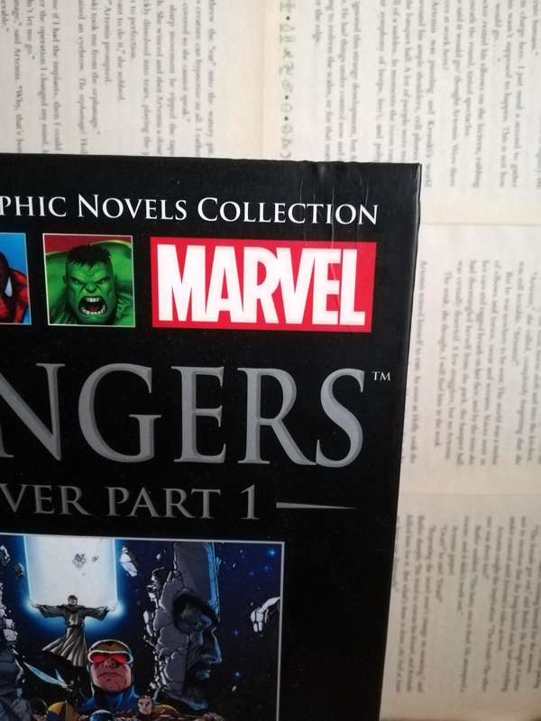Avengers: Forever Part 1 (Ultimate Marvel Graphic Novel Collection #14)