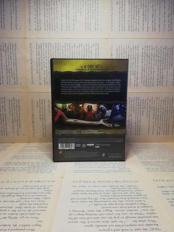 American Horror Story: Hotel Season 5 [DVD]