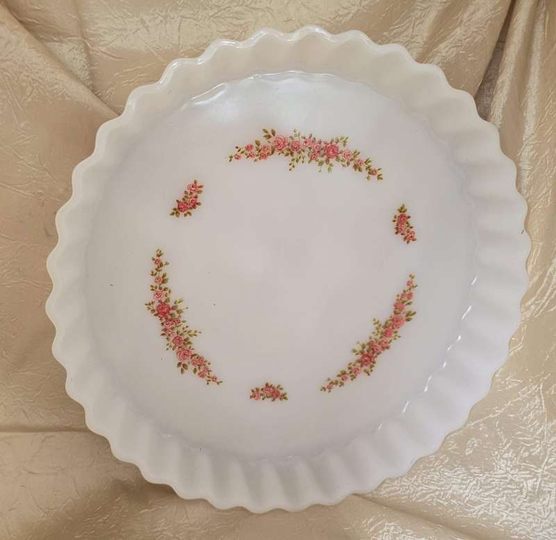 Arcopal Milk Glass Pie Dish