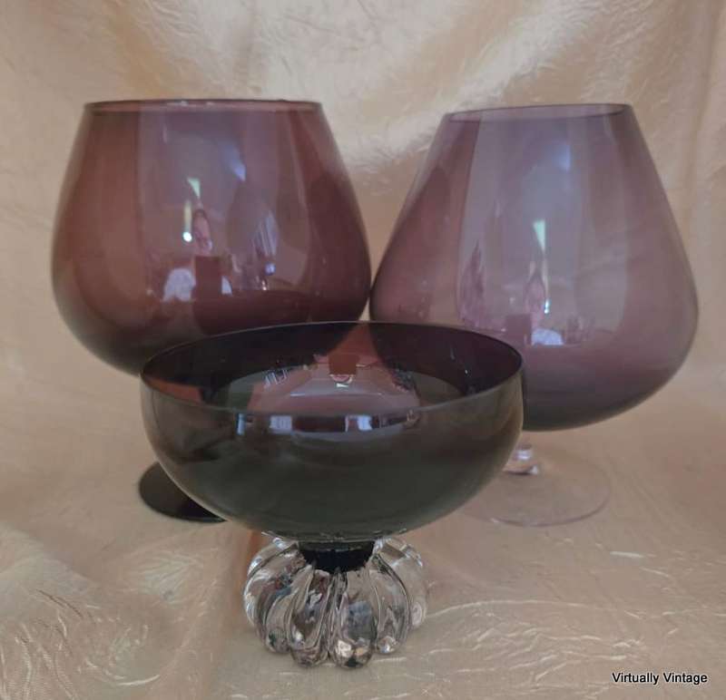 Collection of vintage purple & cranberry pedestal vase's
