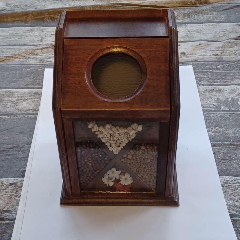 Vintage Kitchen Storage Container  ( 24.6 cm x 15.4 cm x 16.5 cm)