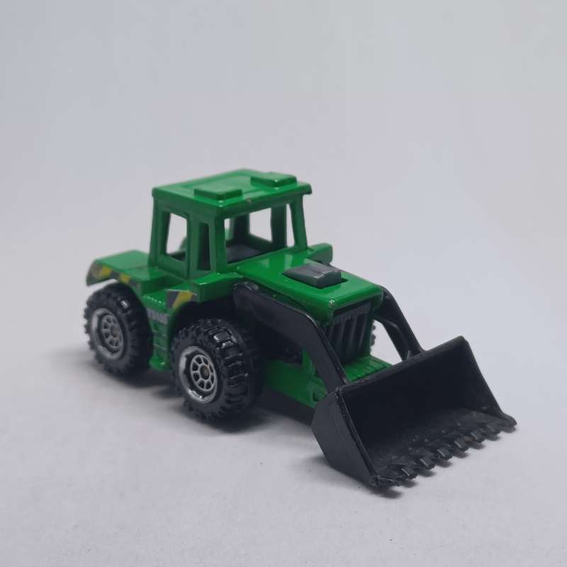 Vintage Matchbox Green Tractor Shovel No. 29 ~ 1976 Mattel