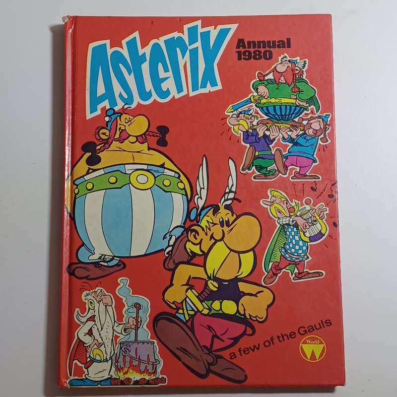 RARE Vintage Asterix Annual 1980 Hardcover Comic  1 Jan. 1979