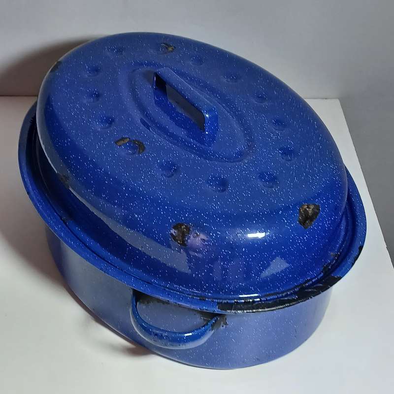 Vintage Blue Enamel Oval Oven Roaster Pan (6 litre)