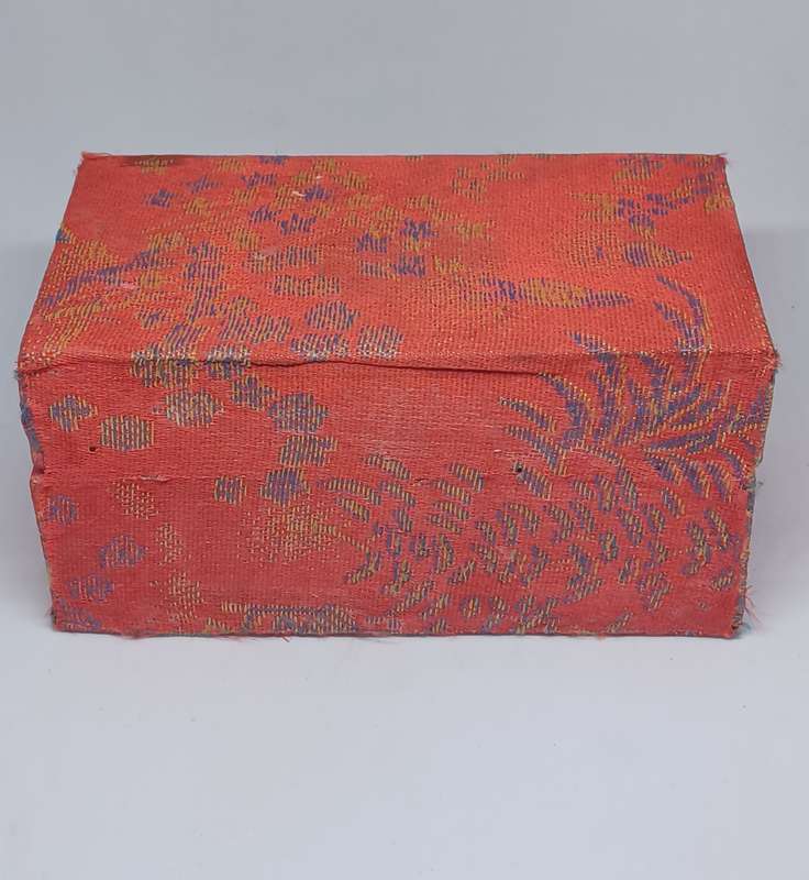 Vintage Chinese Dragon and Phoenix Musical Baoding Balls in case. (box -13.5cmx7.5cm / Balls - 5.1cm