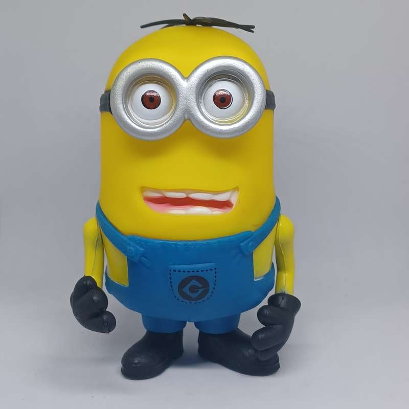 Despicable Me Big Dave Minion Figure (12.5cm x 6.5cm)