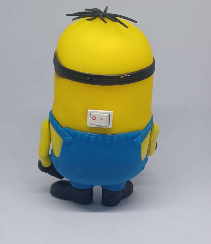 Despicable Me Big Dave Minion Figure (12.5cm x 6.5cm)