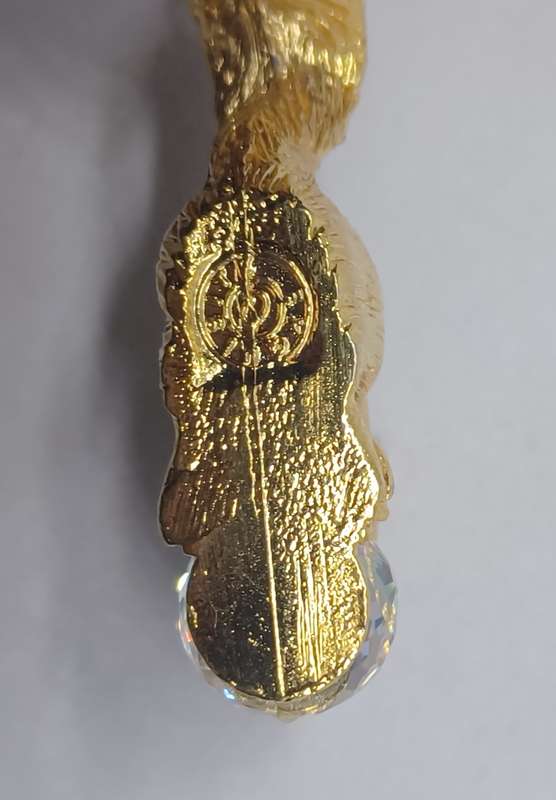 Vintage EXQUISITE 24K gold-plated Dragonfly (5.7 x 3.7 cm) and a Squirrel (5.3 x 3 with crystal ball