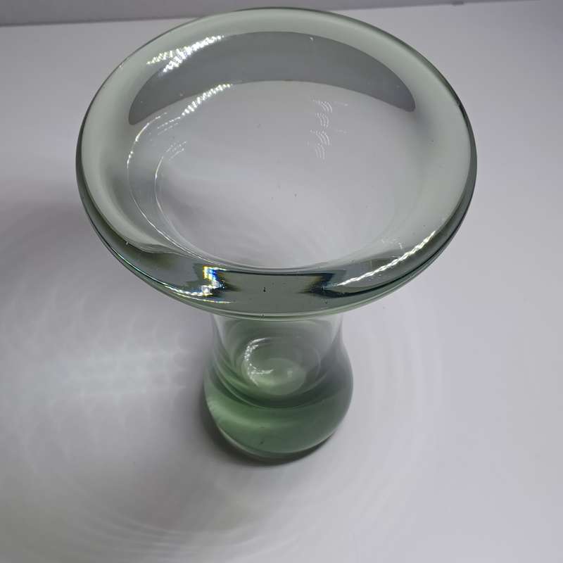 Ngwenya Glass V-D - Small Vase (18.5cm x 14.5cm)