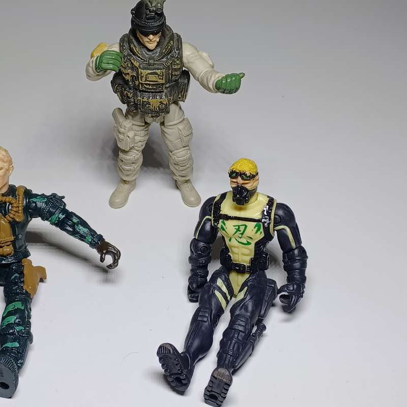 Lanard The Corps and CHAP MEI DELTA FORCE toy figures
