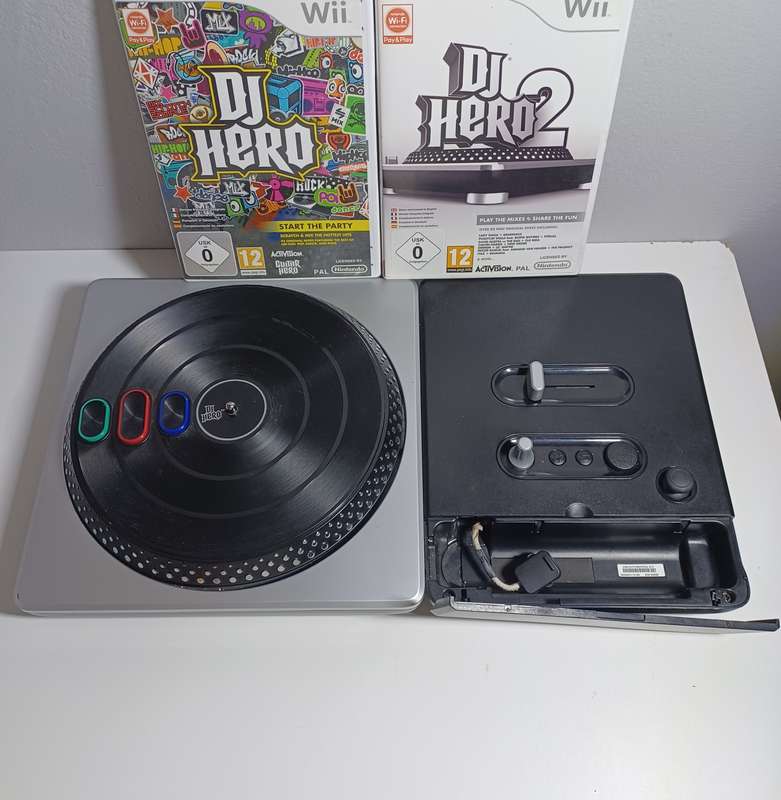 Nintendo Wii DJ Hero and DJ Hero 2 Game bundle With Turntable Controller (all tested working)