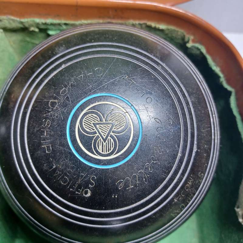 set of 4 Vintage HENSELITE Championship Size 4 7/8 in Case.