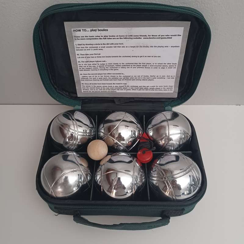 Vintage Set 6 Steel Boules Balls & wooden Jack Game With Case and measuring tool