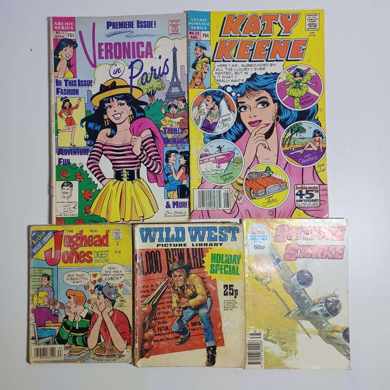 Collection vintage collectable comics