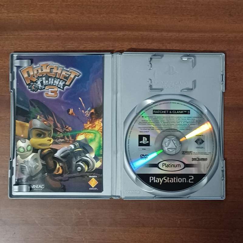 Ratchet and Clank 3 - PS2 PlayStation 2 - Complete with Manual (tested working)