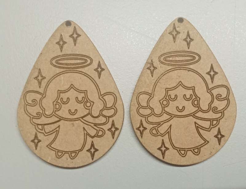 Teardrop shaped, engraved christmas themed earring blanks (pair)