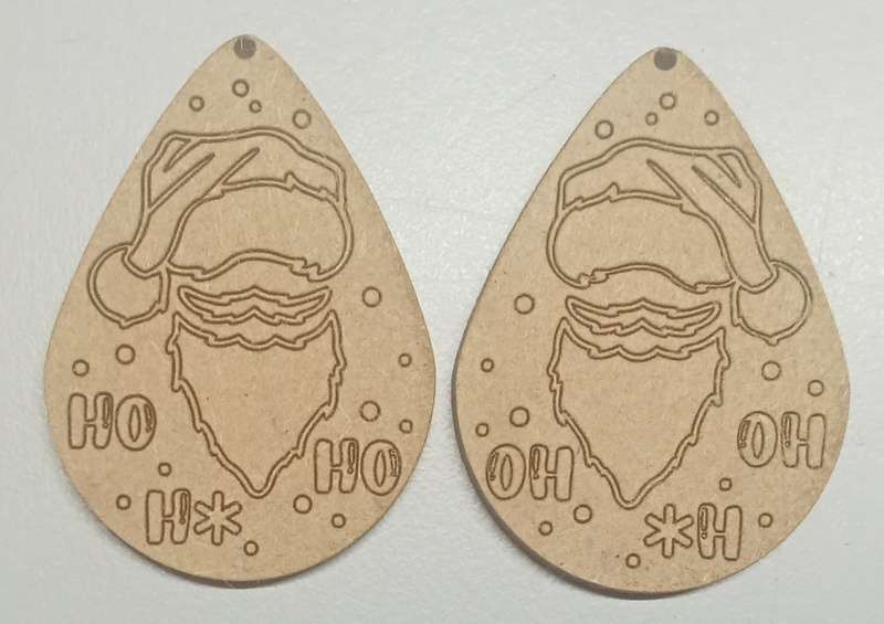 Teardrop shaped, engraved christmas themed earring blanks (pair)