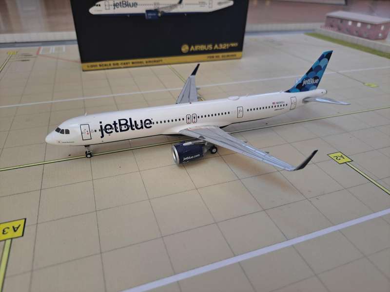 Jetblue 1/200 A321neo Diecast Model | Gemini Jets