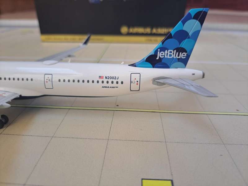 Jetblue 1/200 A321neo Diecast Model | Gemini Jets